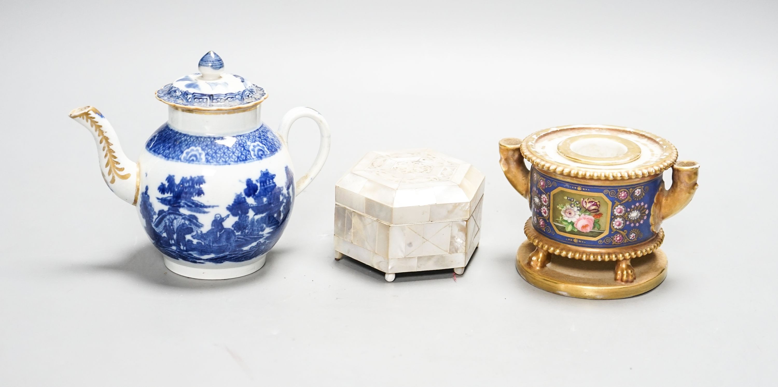 A Schoelcher Paris porcelain inkwell on stand, an 18th blue and white miniature teapot and a hexagonal mother of pearl lidded box (3)